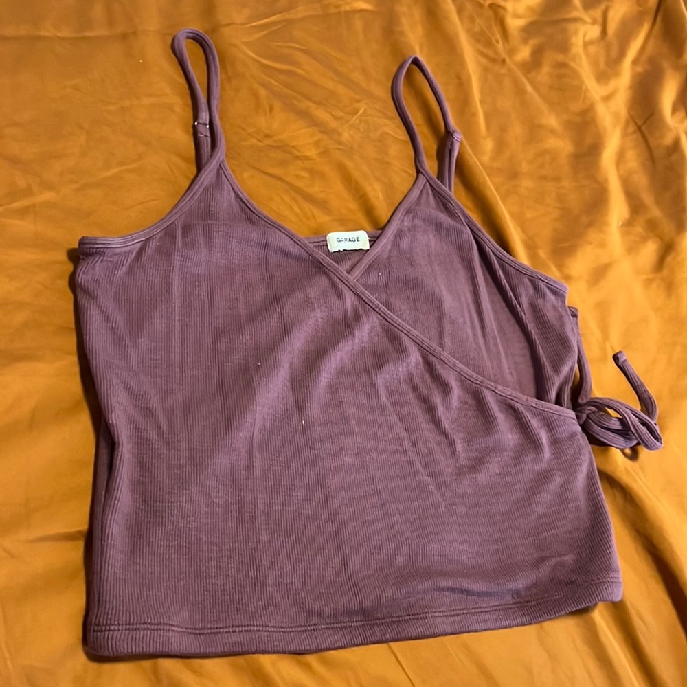 Garage dark purple / maroon tank